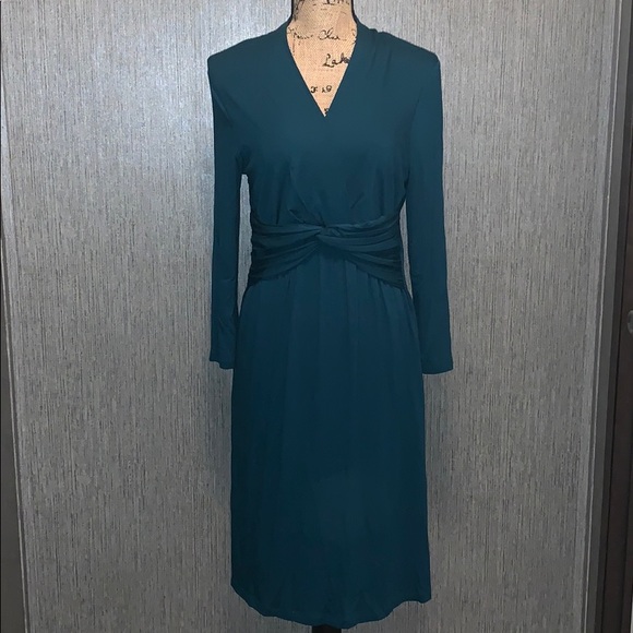 Spense Dresses & Skirts - Spense Long Sleeve V Neck Dress Size M